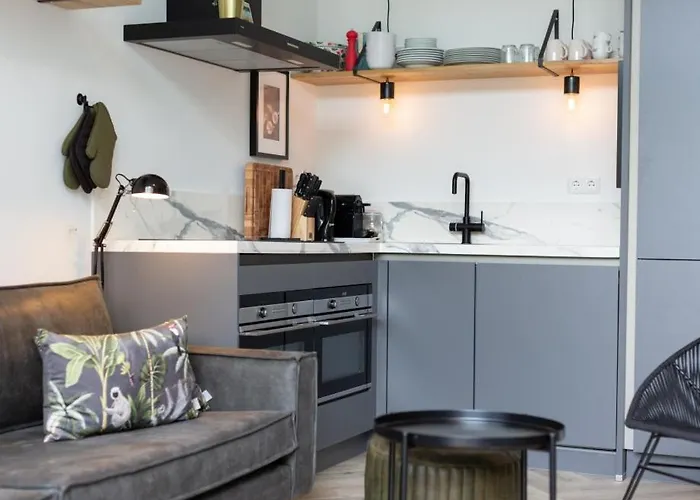 Hosted By Wendy Willem 2 公寓