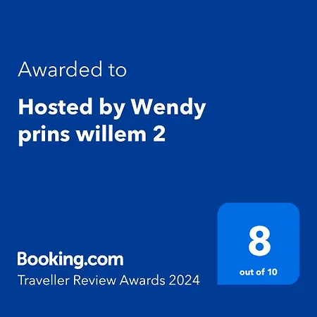 Hosted By Wendy Willem 2 아파트 *